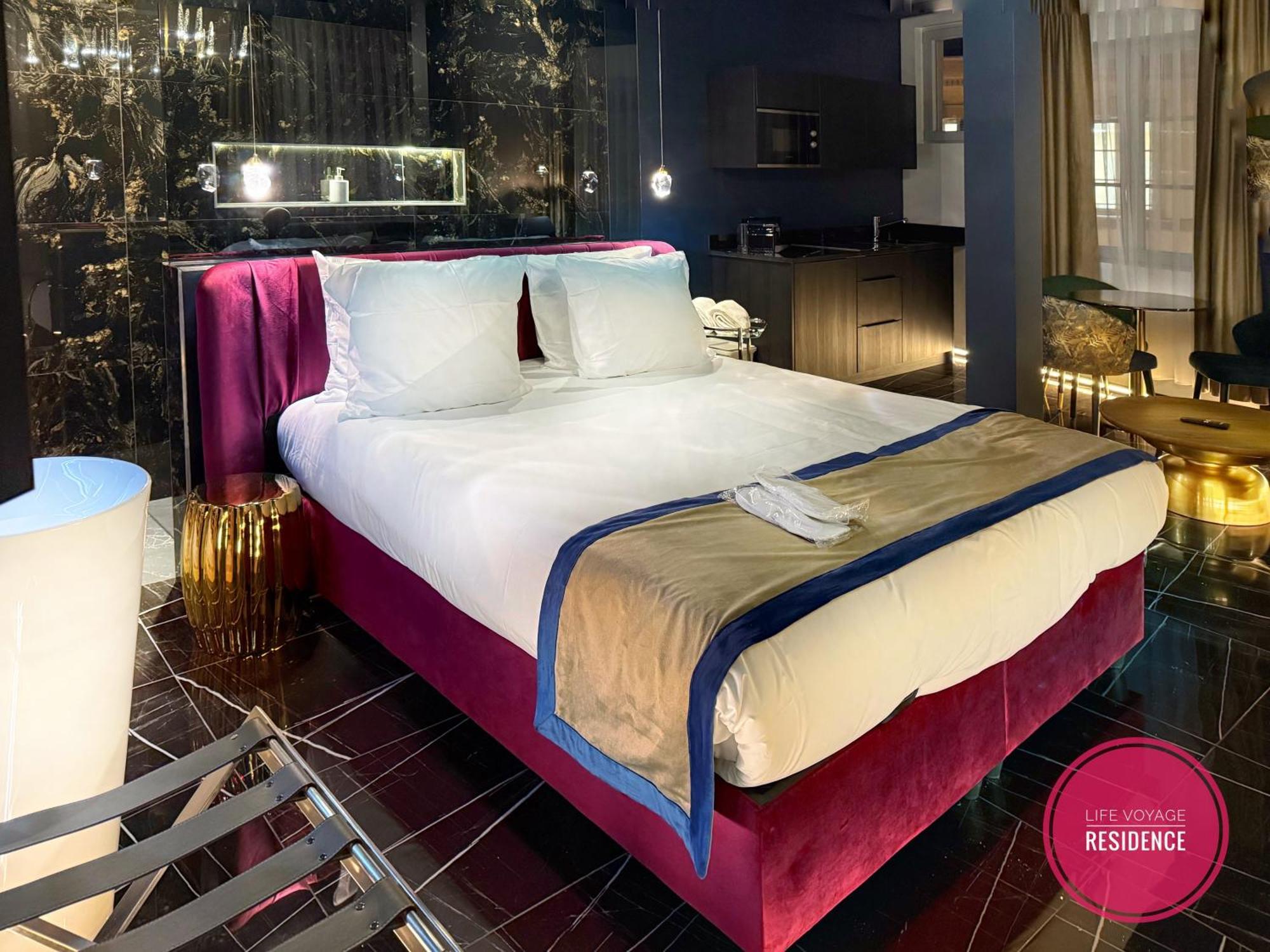 Life Voyage Residence & Spa - Strasbourg'S City Center Luxury Experience Bagian luar foto