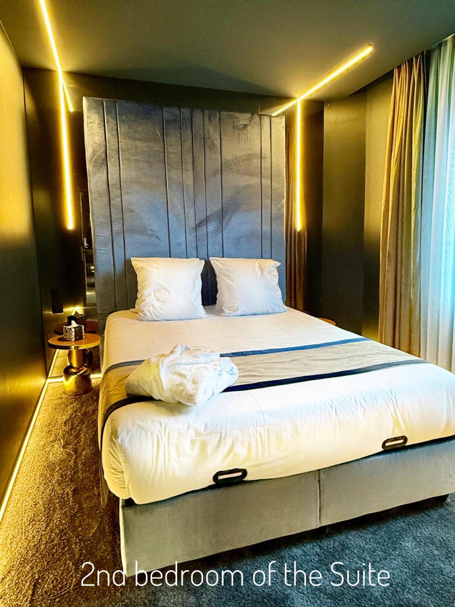 Life Voyage Residence & Spa - Strasbourg'S City Center Luxury Experience Bagian luar foto