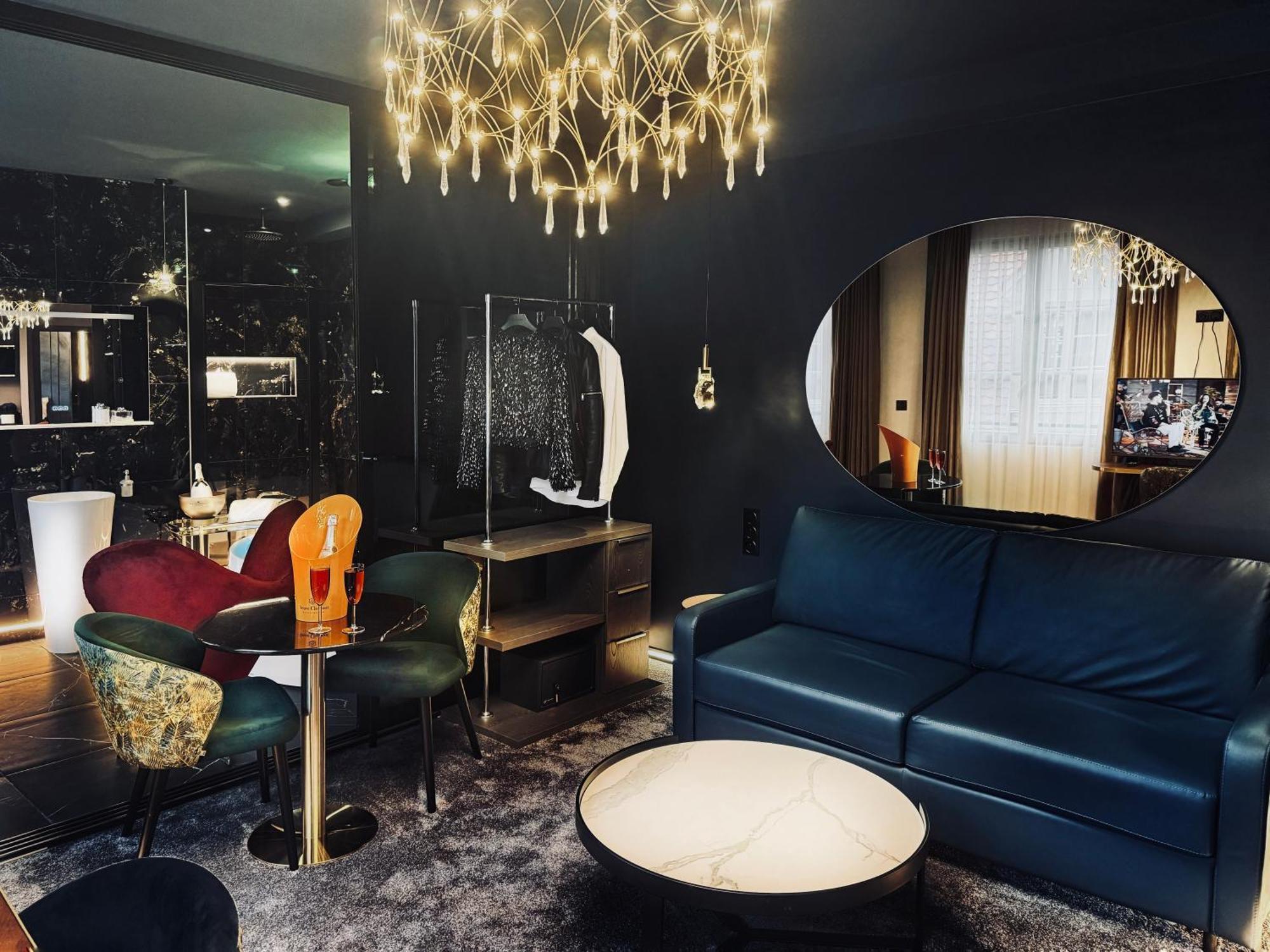 Life Voyage Residence & Spa - Strasbourg'S City Center Luxury Experience Bagian luar foto