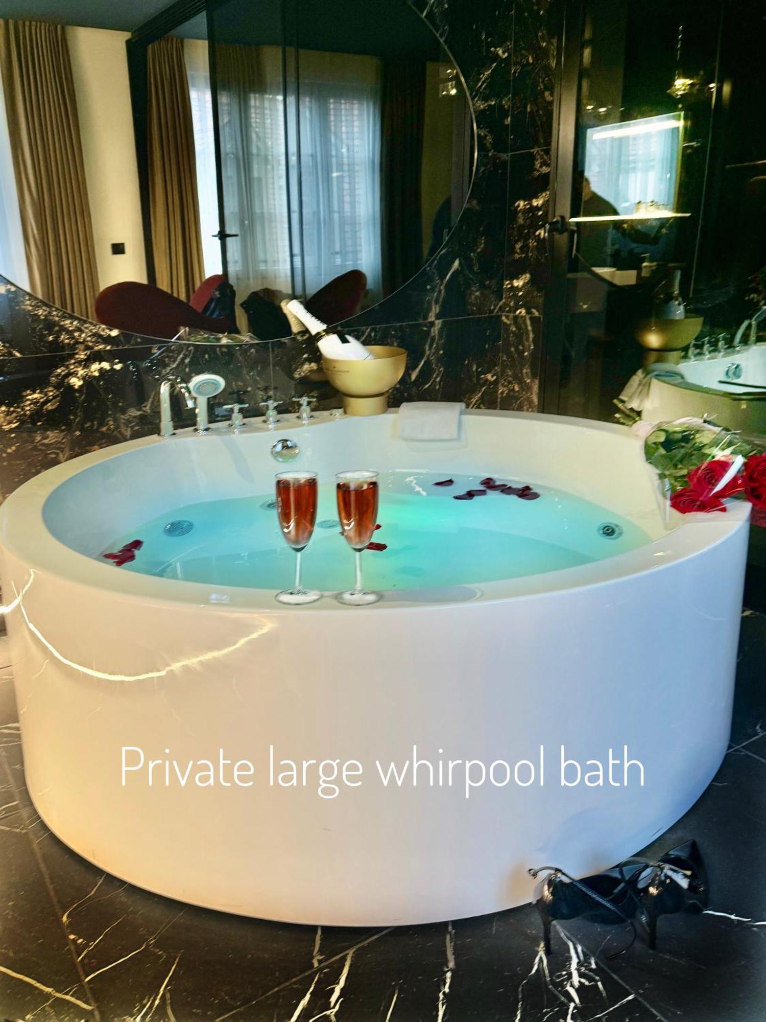 Life Voyage Residence & Spa - Strasbourg'S City Center Luxury Experience Bagian luar foto