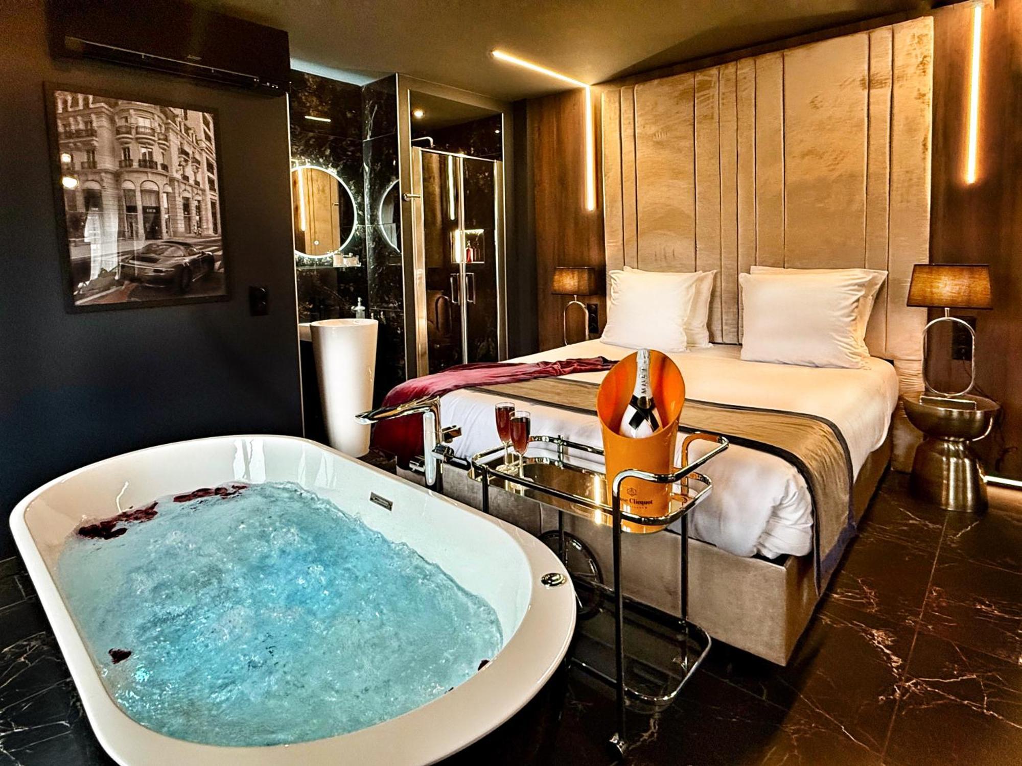 Life Voyage Residence & Spa - Strasbourg'S City Center Luxury Experience Bagian luar foto