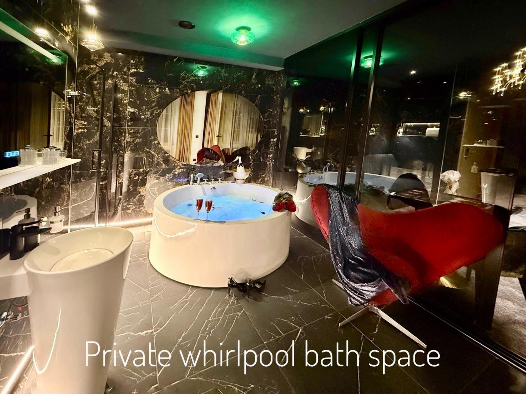 Life Voyage Residence & Spa - Strasbourg'S City Center Luxury Experience Bagian luar foto